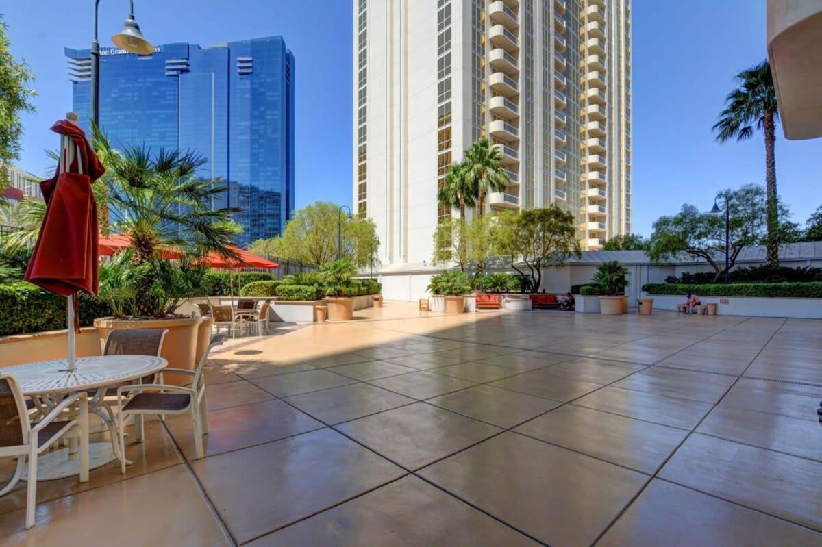 Mgm Signature-20-609 Strip View Jacuzzi Studio Las Vegas Exterior photo